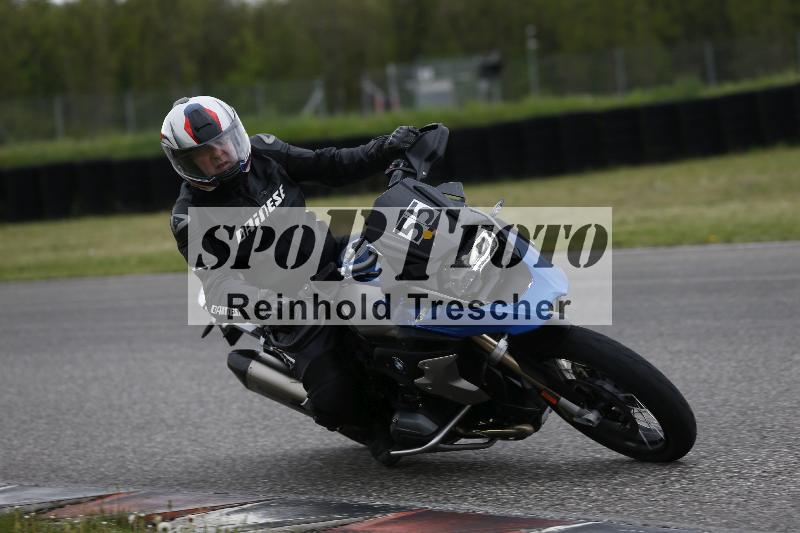 Archiv-2025/10 23.04.2025 Cornu Master School ADR/rot-rouge/55